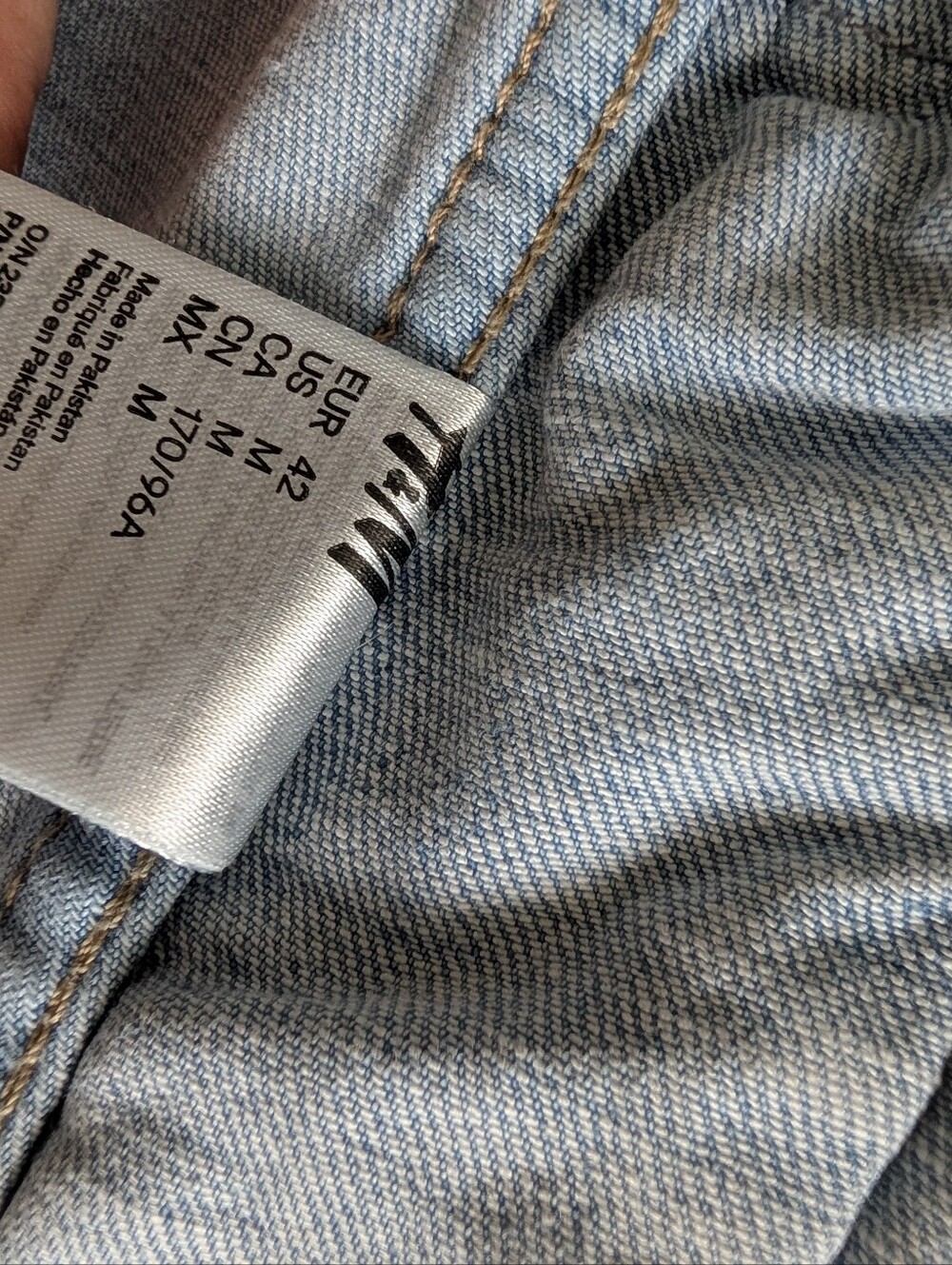 H&M Light Blue Women's Denim Jacket Medium - Picture 6 of 7